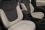 Toyota Corolla XLE Sedan 2019 года (NA)